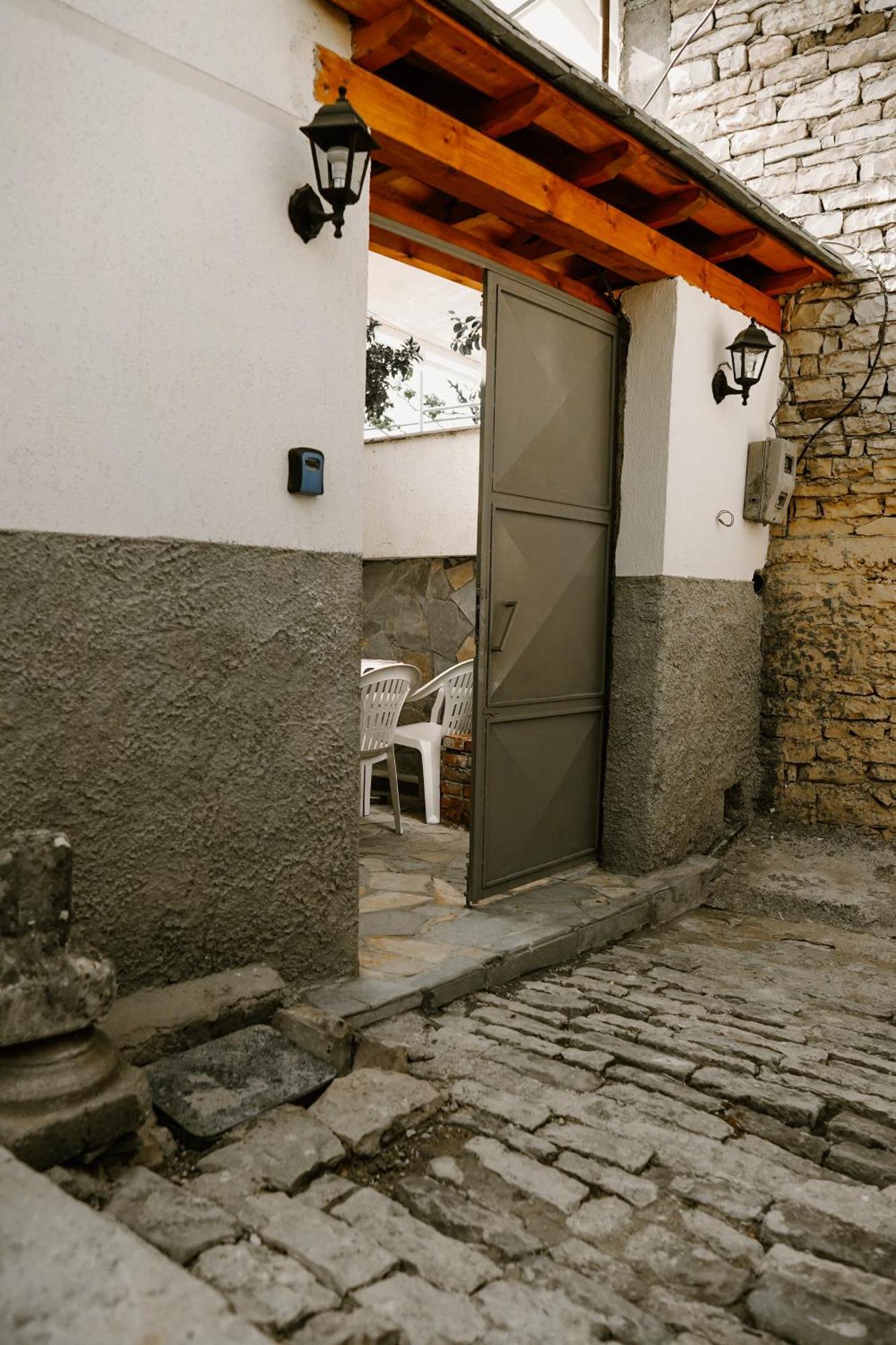 GjirokastërDaors House公寓 外观 照片